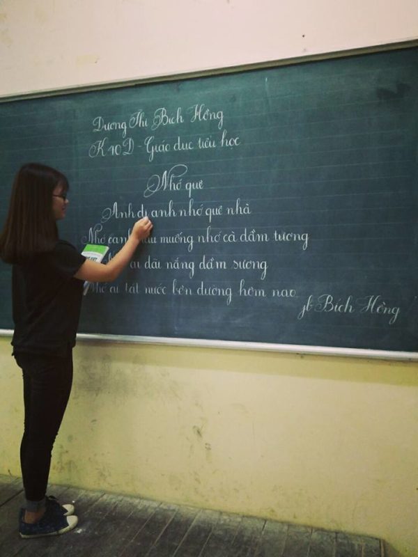 ky nang viet bang 7 600x800 - Kỹ năng luyện viết bảng đẹp dành cho học viên và giáo viên