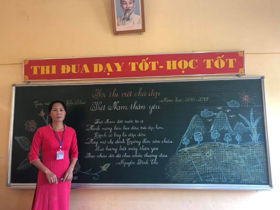 viet bang dep 7 - Ngưỡng mộ bài thi viết bảng đẹp của giáo viên trường Lâm Giang